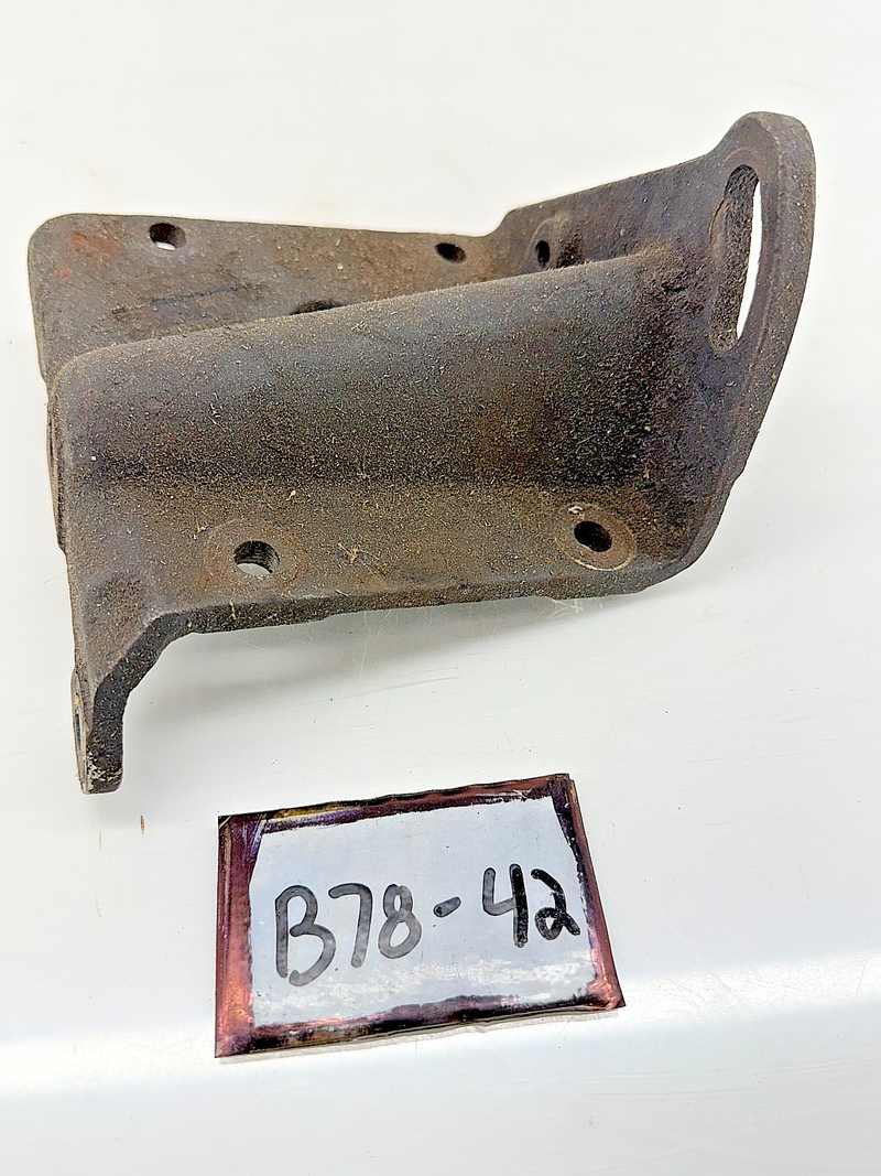 OEM 1968 1969 Ford Mustang 429 Torino GALAXIE A/C Bracket C8VA-2882-A B78-42