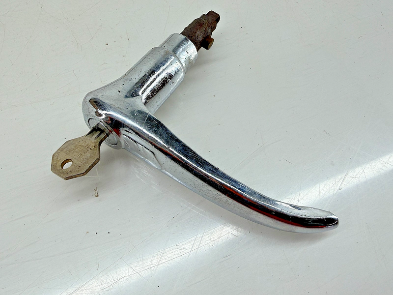 1939 1940 1941 BUICK PONTIAC OLDS REAR TRUNK LID LOCKING HANDLE ROD RAT C34-29