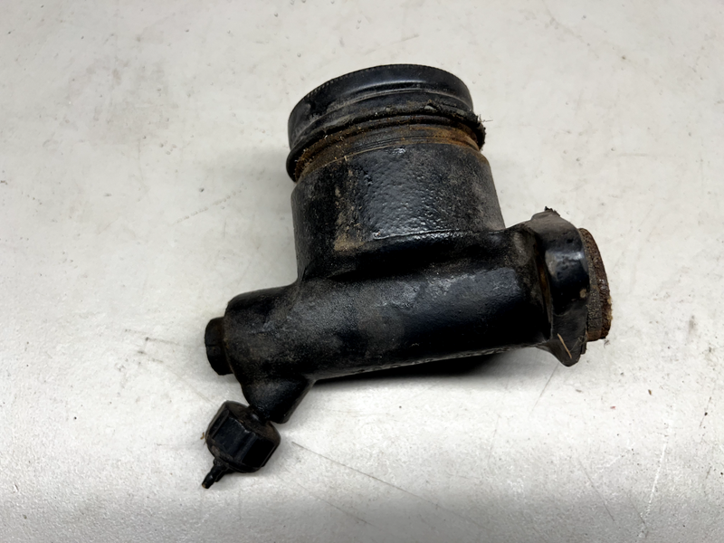 OEM Original 1961-1963 Ford Thunderbird Brake Master Cylinder 61 62 63 U1C-B5