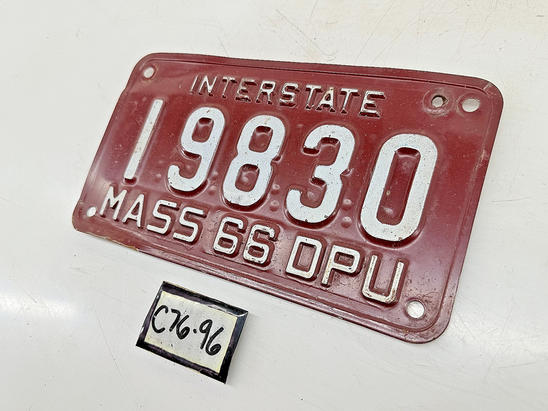 Orig. Paint 1966 INTERSTATE DPU 19830 Massachusetts License Plate C76-96