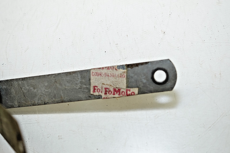 NOS 1960 Mercury Comet Clip Strap C0DB-59430A14-D C54-40