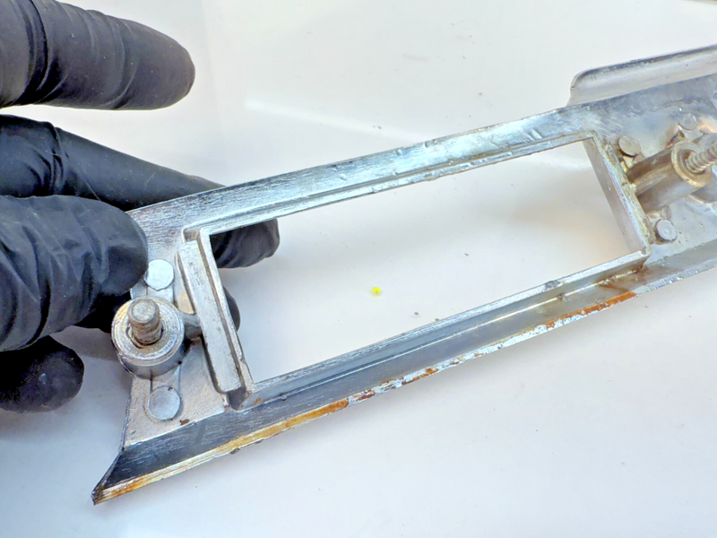 Vintage Lighter Wipers Chrome Dash Panel Part # CB17520 754706 B64-9