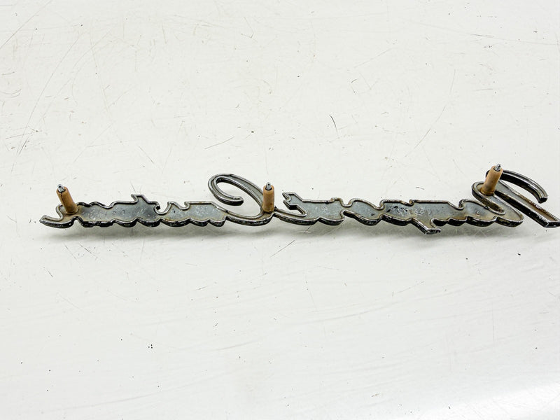 OEM 1969 - 1971 CHRYSLER NEWPORT CUSTOM SCRIPT EMBLEM 2901360 E10-71