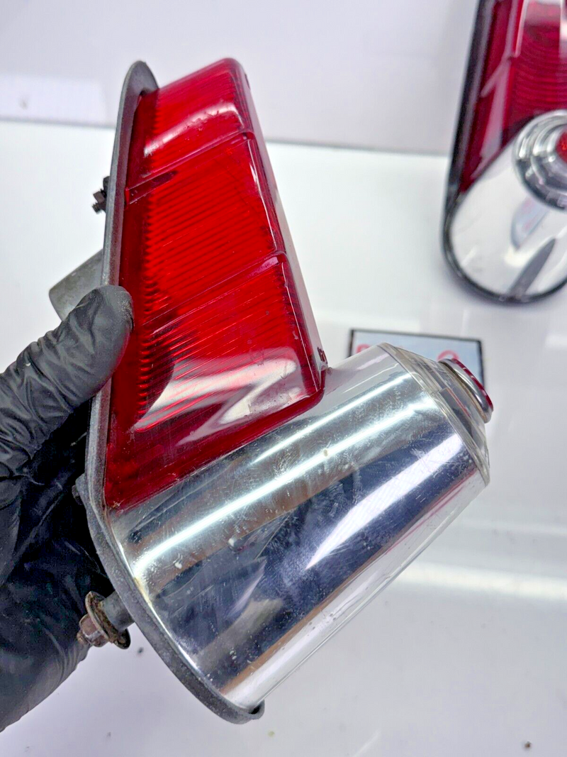 *RARE* Original 1955 Plymouth Tail Lights Housing Assembly Pair PLYBB 55 B51-9