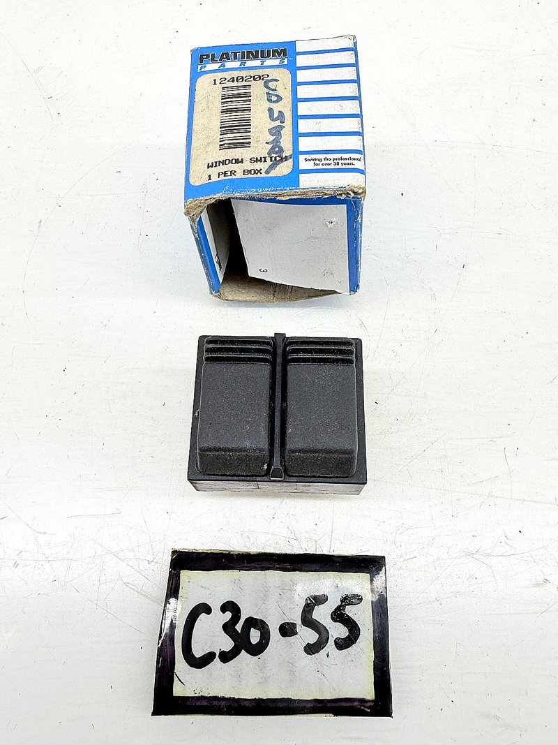 NOS 1989 - 1993 FORD THUNDERBIRD COUGAR POWER WINDOW SWITCH 1240202 C30-55
