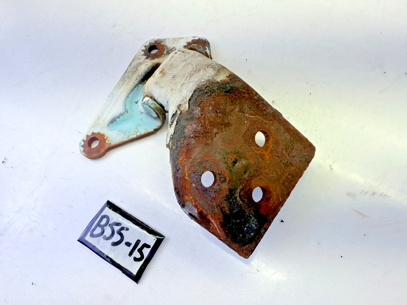 Original 1967 Ford Mustang Shelby RH Upper Door Hinge B55-15