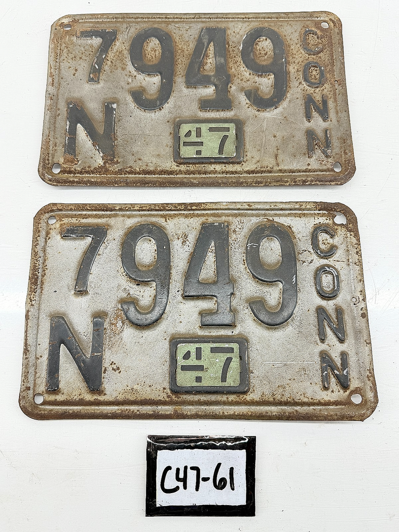 Original Paint 1947 CT 7N 949 CONN PAIR License Plate Garage Sign C47-61
