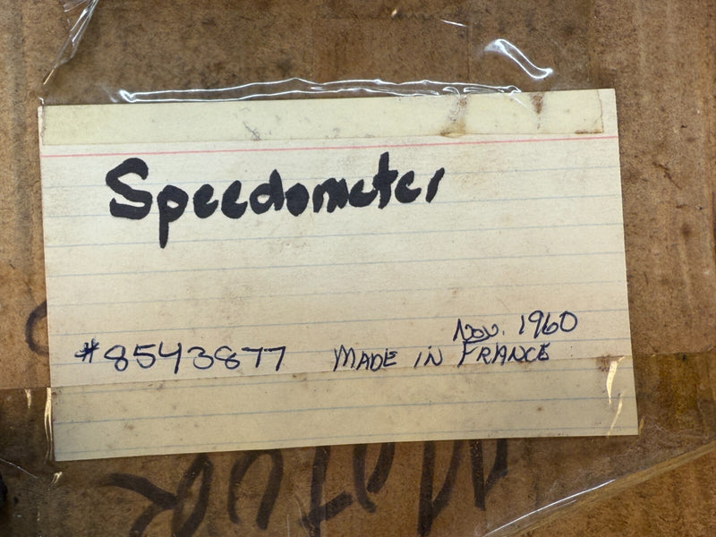NOS 1956-1961 RENAULT DAUPHINE SPEEDOMETER 8543877 56 57 58 59 60 61 C19-13