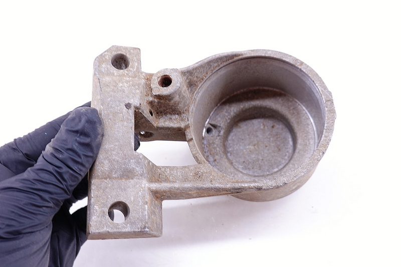 NOS Fordomatic Large Case Rear Servo Housing PBB-77405-A C54-4