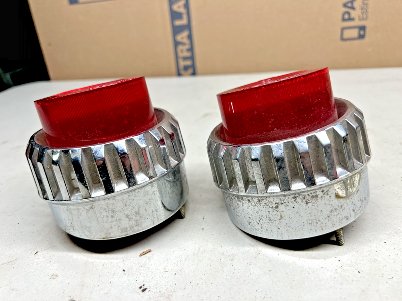 Mopar NOS 1962 Plymouth Belvedere Fury Inner Tail Lamp PKG 2189064 U1C-B6-8