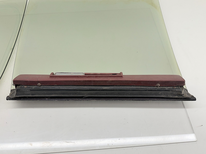 OEM 1979 - 1986 FORD MUSTANG T-TOPS REMOVABLE GLASS SET TTOPS U3B-49