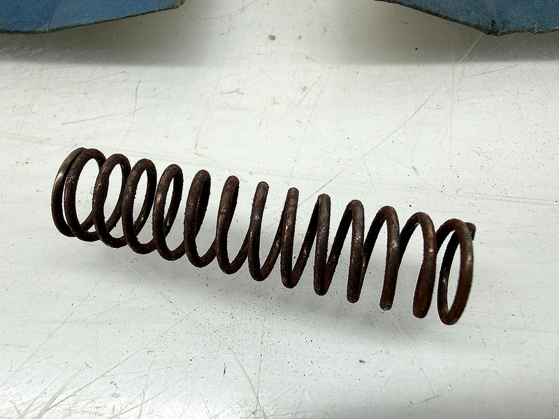 (1) NOS 1964 - 1972 Ford Thunderbird Kit-Trans Oil Valve Spring C4AZ-7A270-B C67