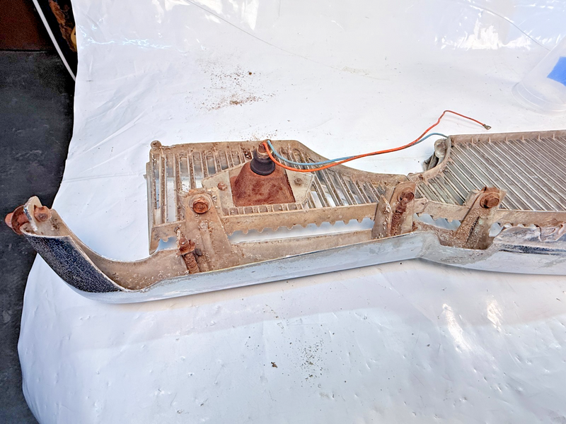 OEM 1955 Packard Chrome Upper Lower Grille Emblem / Lights Clipper U5B-101