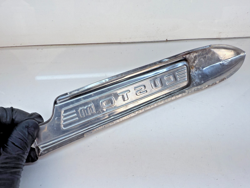 OEM 1950 Ford Custom Fender Emblem Moulding Trim Spear Left 0A-16189 50 B64-21