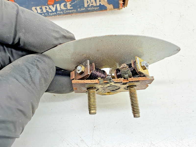 NOS 1947 1948 Chevrolet Trucks Gasoline Gauge 1516973 C71-18