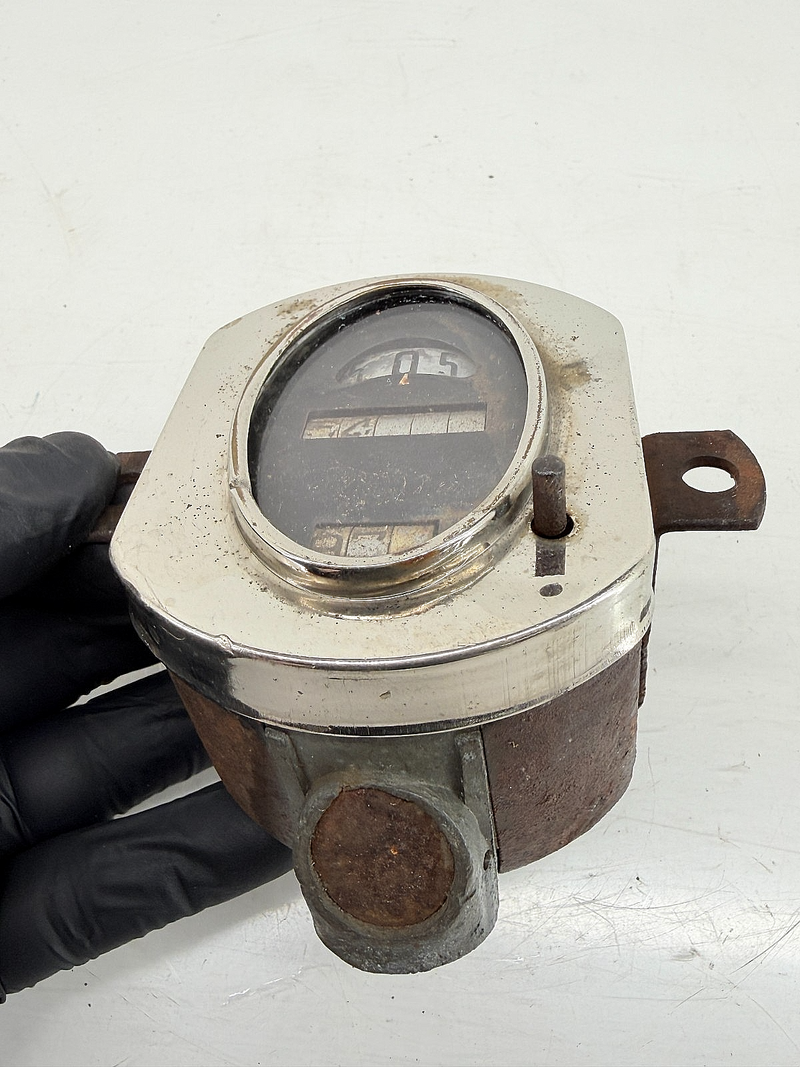 OEM 1928 1929 1930 1931 FORD Model A STEWART WARNER OVAL SPEEDOMETER Rat Rod C69