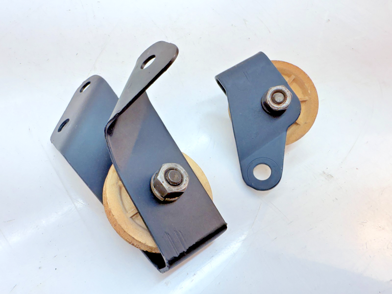 OEM 1959 1960 CHEVROLET Impala Set BRAKE CABLE GUIDES Rollers B74-22