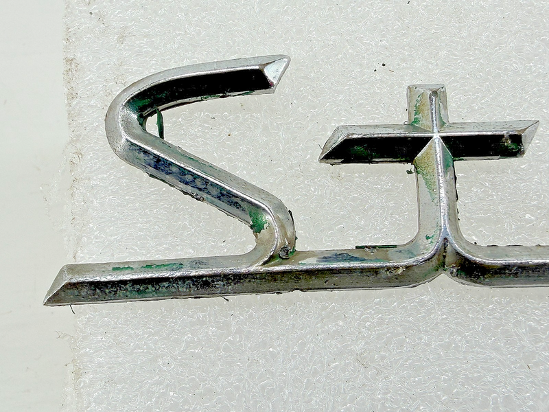 OEM 1956 - 1963 Studebaker Dry Desert Emblem Script Trunk Lid 1314300 E9-79