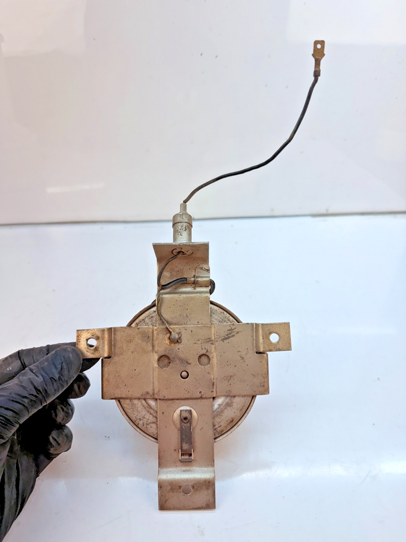 OEM 1961 - 1969 CHEVY PONTIAC OLDSMOBILE Under Hood Lamp 532017 328944 B74-18