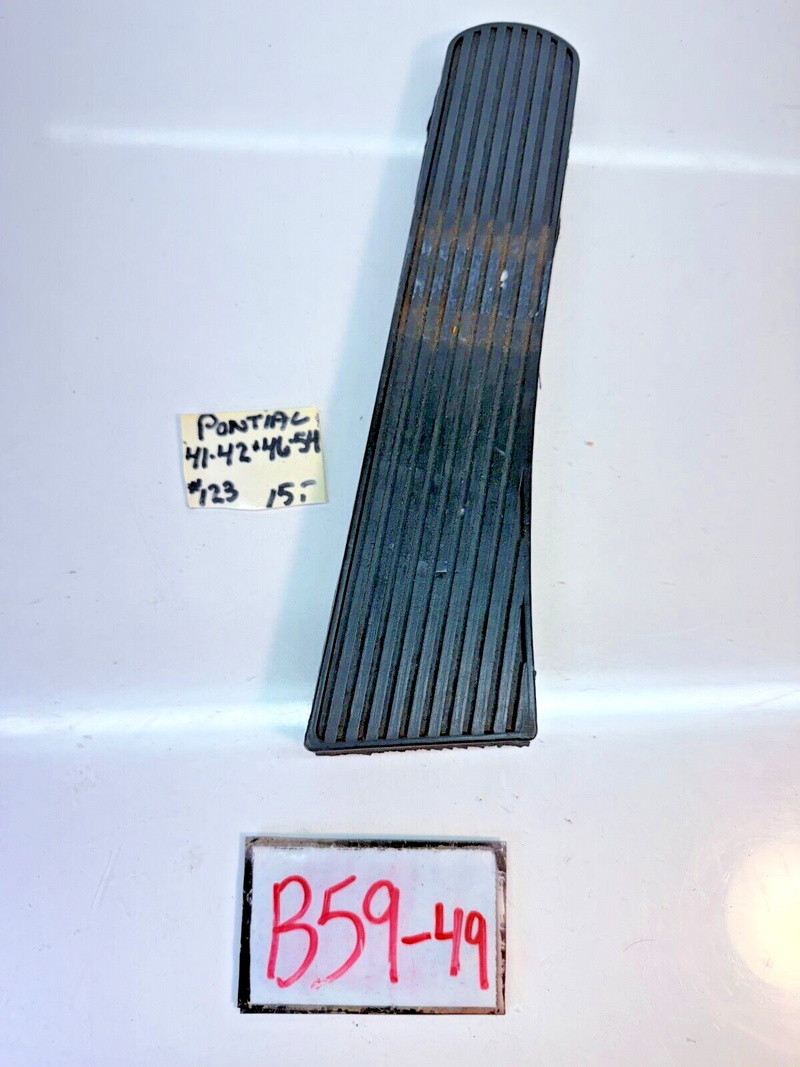 NOS 1941 - 1954 Pontiac Gas Pedal Black 505730 41 42 43 44 45 46 47 48 49 B59-49