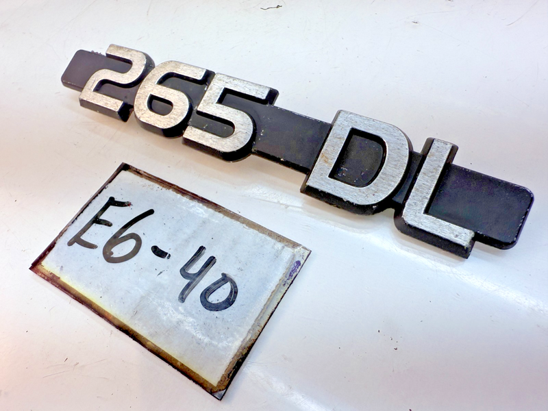 OEM 1979 Volvo 240 245 DL Trunk Badge Tailgate Emblem E6-40