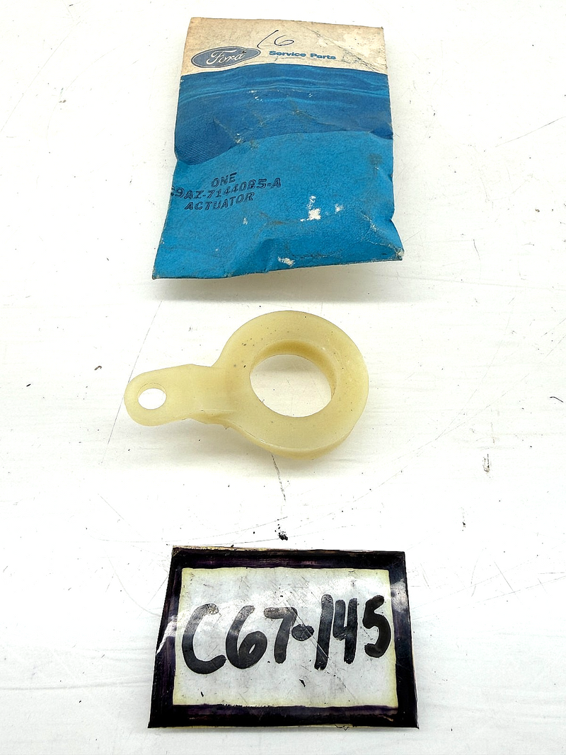 NOS 1969 - 1972 FORD GALAXIE Auto Transmission Actuator Lever C9AZ-7144085-A C67