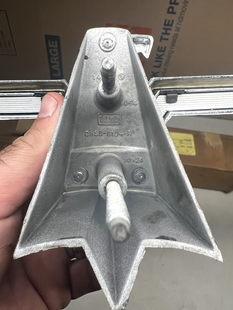 *NOS* Original 1966 66 FORD THUNDERBIRD Front Grille Chrome Emblem Badge U1C-B7