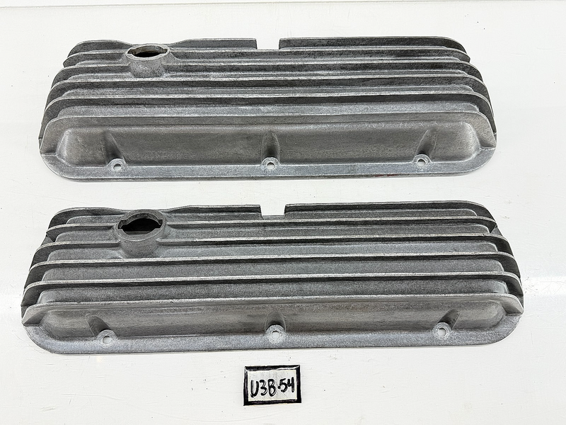 Cal Custom 40-1017 Finned Aluminum Valve Covers Ford SBF 260 289 302 351W U3B-54