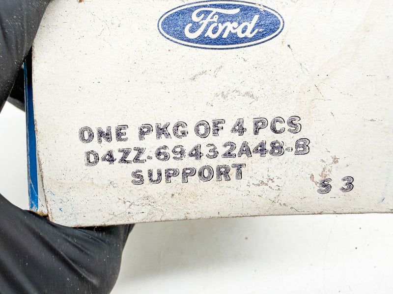 NOS 1974 - 1978 FORD MUSTANG TRUNK LOCK CYLINDER RETAINER D4ZZ-69432A48-B C78-41