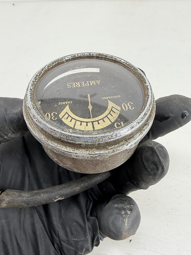 RARE OEM 1932 Oldsmobile Amperes Gauge Coupe Sedan Roadster Hot Rod Amp C69-39