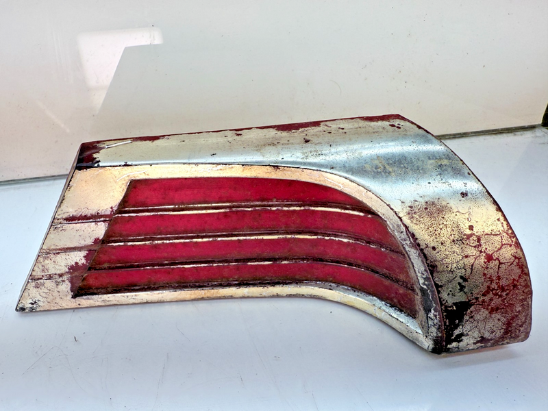 OEM 1959 1960 1961 CHEVROLET IMPALA ARM REST REFLECTORS B80-1