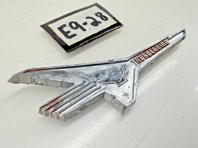 OEM 1956 1957 Ford Thunderbird Fender Emblem BJ-16228-A E9-28