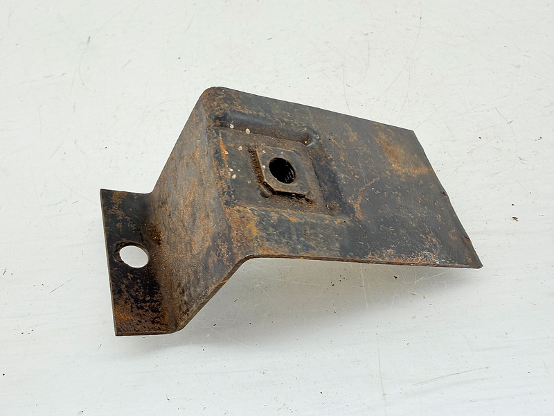 NOS 1960 FORD GALAXIE SUNLINER FAIRLANE BRACKET C0AB-16A614-A C64-12