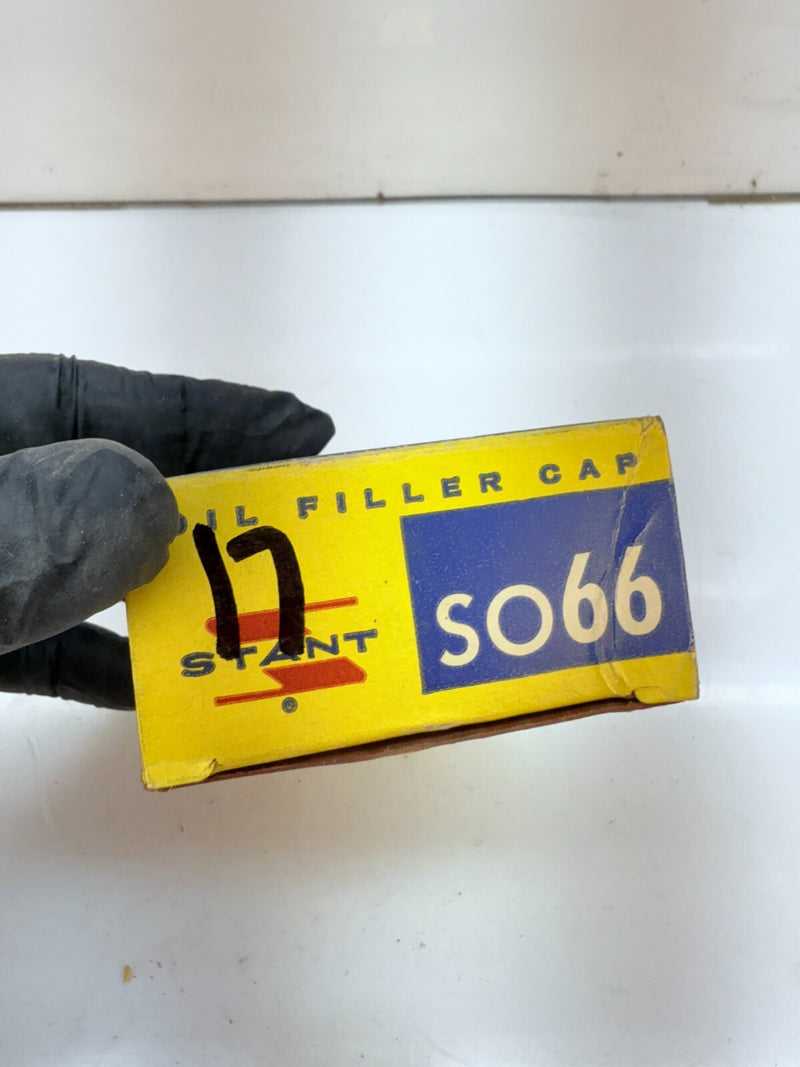 NOS Stant SO 66 SO-66 Oil filler Cap Chevy Corvette Camaro Chevelle Nova B73-17