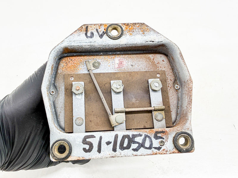 Vintage 1939 - 1955 FORD MERCURY 6 VOLT VOLTAGE REGULATOR 51A-10505 C47-88
