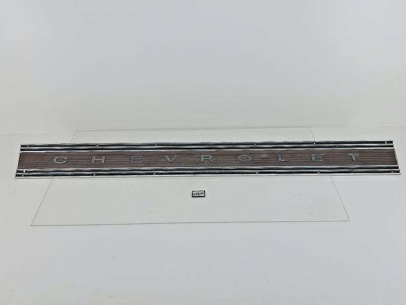 OEM 1967 1969 1970 1971 1972 CHEVY TRUCK BLAZER WOODGRAIN TAILGATE BAND PANEL