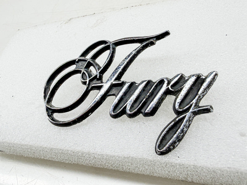 OEM 1975 - 1978 PLYMOUTH FURY SCRIPT EMBLEM MOPAR 3811524 E10-84