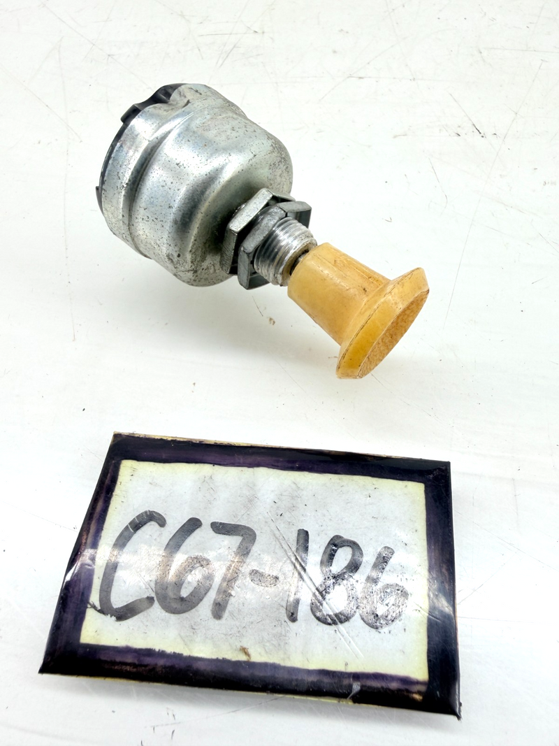 Vintage Standard DS-133 Push Pull Switch Car Truck C67-186