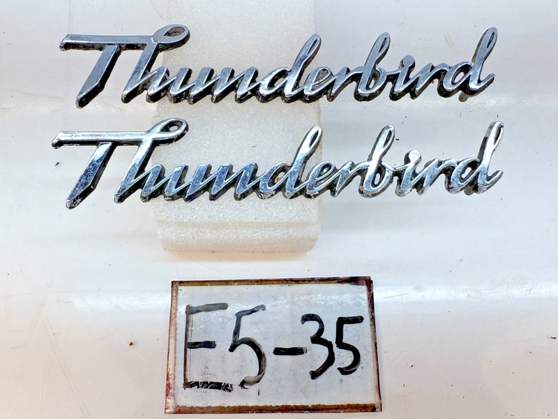 VINTAGE OEM FORD THUNDERBIRD 1977 1978 1979 SCRIPT Emblem D7SB-13B124-AA E5-35