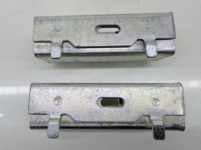 NOS 1974 - 1976 FORD MUSTANG II TRUNK DOOR LATCH STRIKER PLATE D4ZZ-6943252B C52