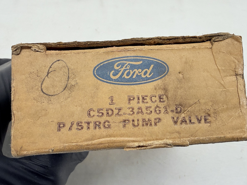 NOS 1965 - 1967 Fairlane Falcon Mustang Power Steering Pump Valve C5DZ-3A561-D
