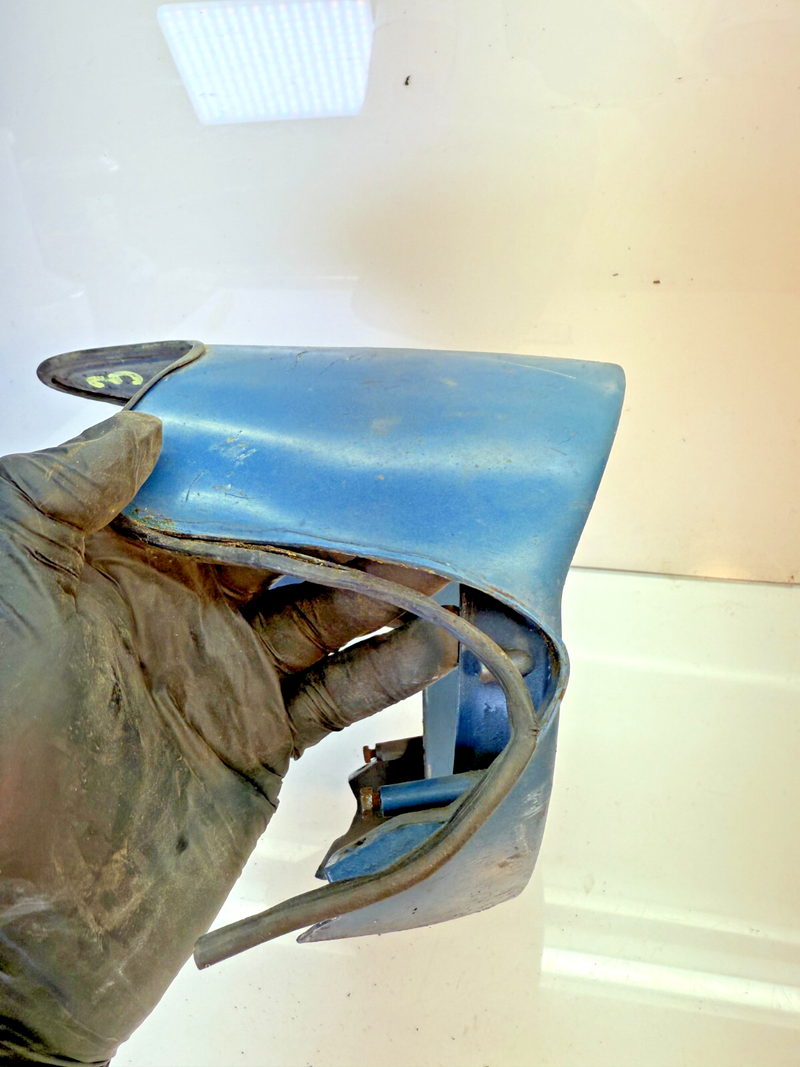 OEM 1959 1960 Chevy Impala Speedometer Dash Gauge Housing Bezel 1586360 B44-3