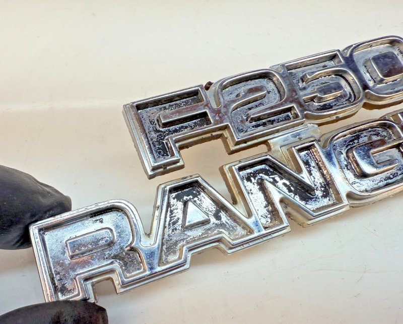 OEM 1973 -1979 F-250 RANGER Metal Front Fender Emblem Badge D7TB16702EWB B32-195