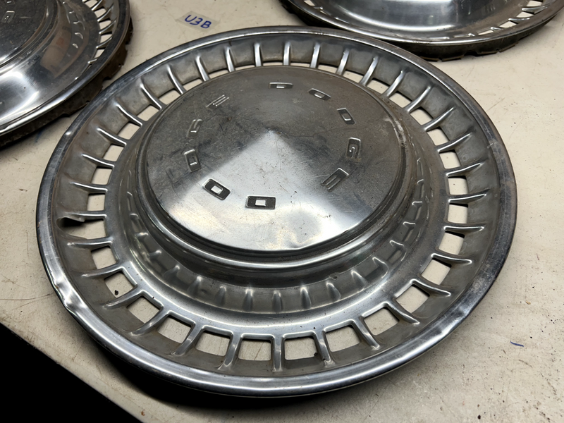 OEM 1972-76 Dodge Charger Van Challenger MOPAR Set 4 Hubcaps Good Shape U3B-11