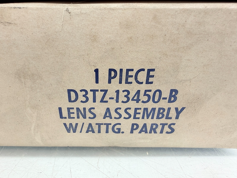 NOS 1973 - 1987 Ford F150 Tail LIGHT Lens F100 STEPSIDE FLARESIDE D3TZ13450B C73