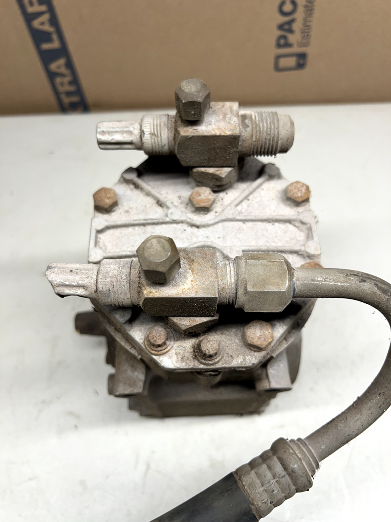OEM Ford Thunderbird Mustang Torino Fairlane Falcon Galaxie A/C Compressor U3B