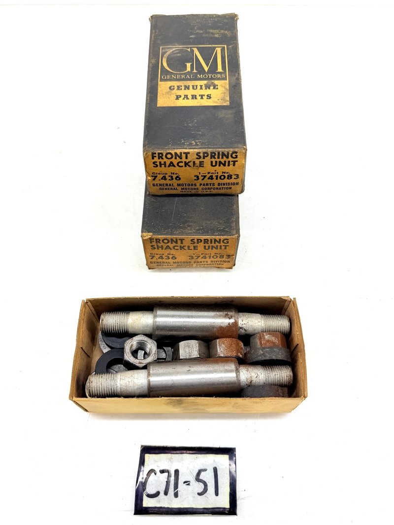 NOS 1947 - 1963 Chevrolet GMC Truck Front Spring Shackle Unit GM 3741083 C71-51