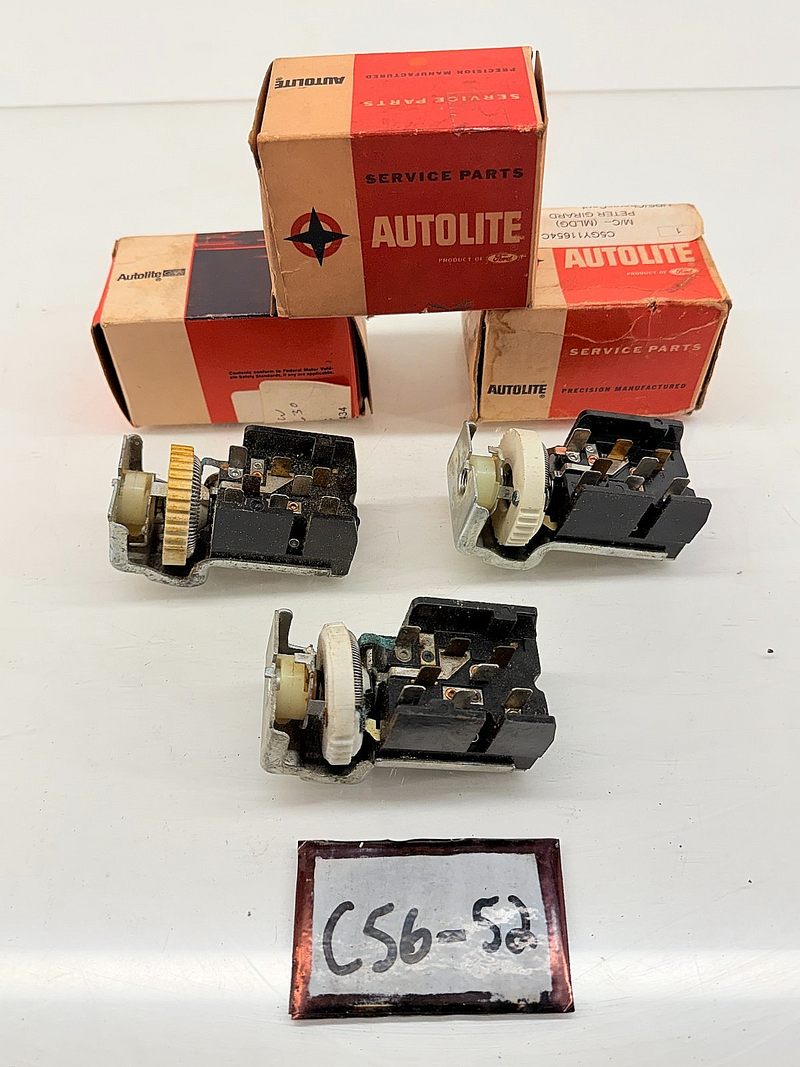 (1) NOS 1965 Ford Motorcraft Headlight Switch C5GY-11654-C SW-630 C56-52