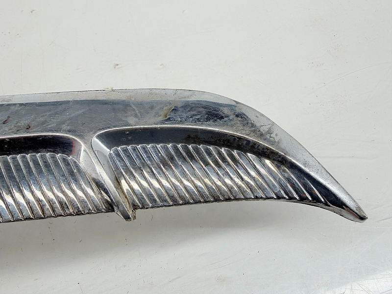 OEM 1964 1965 Mustang Coupe Convertible QUARTER PANEL SIDE TRIM ORNAMENTS C69-6
