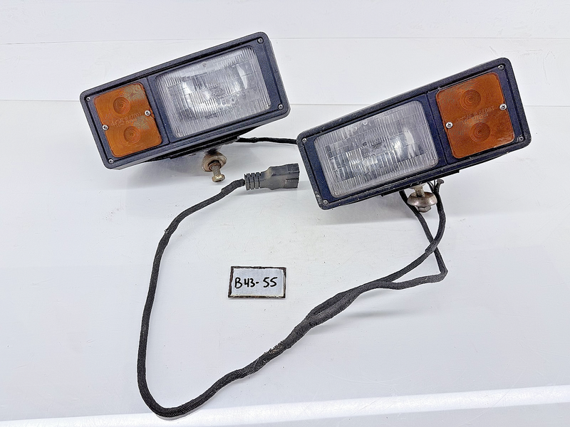 Dominion Auto Snow Plow Light Signal Head Lamp Light Pair SAE H12P 87 DOT B43-55
